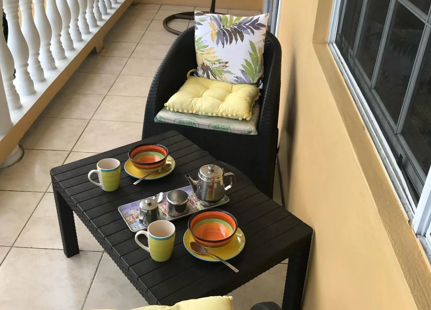 Tropical Harbour View Hotel Monchy Guest house